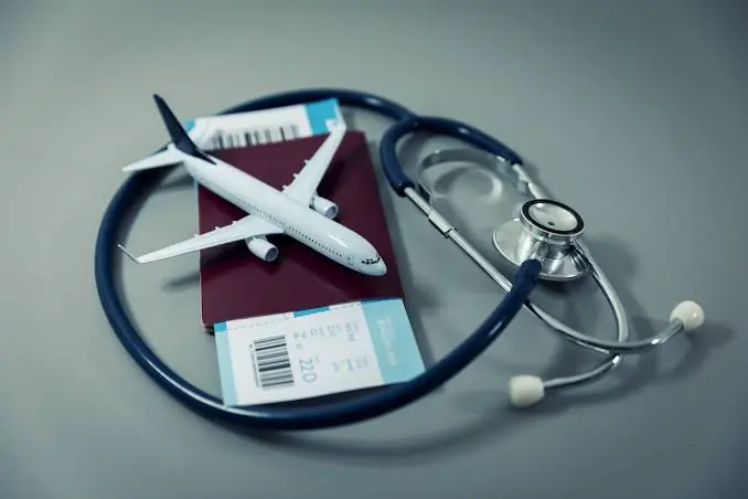Doctor consulting patient